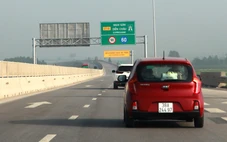 Đề xuất thu phí 13 đoạn tuyến đường cao tốc Bắc - Nam từ năm 2026