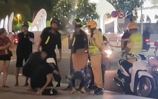 'Đi bão' mừng U23 Việt Nam vô địch, nhóm trẻ bị phạt 'thụt dầu' vì không đội mũ bảo hiểm