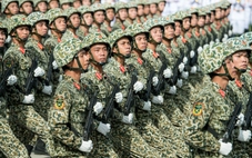 Bố trí nước uống, lều, y tế tại tuyến đường người dân xem diễu binh A80