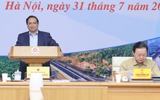 Thủ tướng yêu cầu dứt khoát đến cuối năm 2025 hoàn thành 3.000km cao tốc