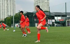 Cầu thủ Việt kiều Hà Lan Linda Phạm thử việc ở U20 nữ Việt Nam