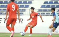 HLV Kim Sang Sik nâng chất U22 Việt Nam