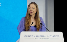 Con gái cựu Tổng thống Mỹ Bill Clinton phải trả lại 2,2 triệu USD cho USAID?