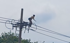 Người phụ nữ 'xiếc' trên dây điện ở TP.HCM đã tử vong, có dấu hiệu tâm thần