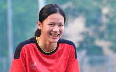 Thí sinh thi hát, kể chuyện, bật xa... tranh suất vào sư phạm