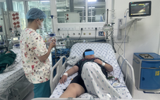 12 tuổi nhưng nặng 83kg, bé trai suy hô hấp nặng, tổn thương gan khi mắc sốt xuất huyết