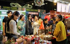 Đà Nẵng cán mốc 1 triệu lượt khách du lịch Hàn Quốc trong năm 2025