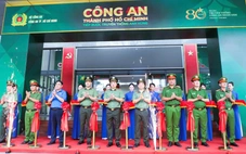 Khai mạc triển lãm 'Công an TP.HCM tiếp bước truyền thống anh hùng'