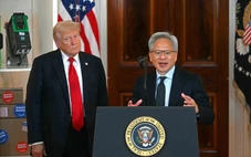 Báo Mỹ: Nvidia sẽ chia cho chính quyền Trump lợi nhuận chip AI bán sang Trung Quốc