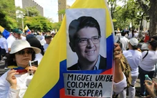 Ứng cử viên tổng thống Colombia qua đời sau khi bị bắn hồi tháng 6