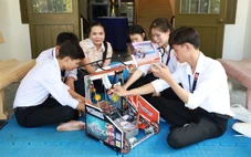 Những học sinh 'quê lúa' và ước muốn sáng tạo robot giúp nông dân