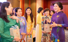 Phu nhân Ngô Phương Ly gặp gỡ các cô dâu Việt Nam tại Hàn Quốc