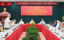 Thành ủy TP.HCM nghe cán bộ nghỉ hưu góp ý dự thảo báo cáo chính trị Đại hội Đảng bộ TP.HCM