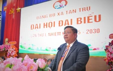 Nguyên giám đốc Sở Xây dựng tỉnh Long An làm bí thư Đảng ủy xã Tân Trụ, Tây Ninh