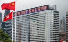 Ông lớn bất động sản Trung Quốc Evergrande bị hủy niêm yết