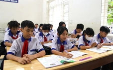 Lãnh đạo Sở Giáo dục và Đào tạo Khánh Hòa nói gì về quy định thống nhất đồng phục học sinh?