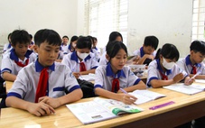 Lãnh đạo Sở Giáo dục và Đào tạo Khánh Hòa nói gì về quy định thống nhất đồng phục học sinh?