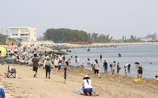 Hai thanh niên Việt Nam dũng cảm cứu sống hai em bé người Nhật gặp nạn