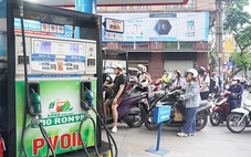 Xăng RON95 giảm xuống dưới 20.000 đồng/lít
