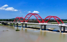 Sau bao tranh luận, cầu vòm sắt bắc qua sông Trà Khúc 'chốt' tên Phước Lộc