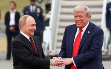 Những chi tiết đáng chú ý lúc ông Trump đón tiếp ông Putin