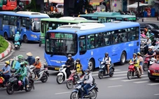 Mở làn riêng cho xe buýt: Nên không?