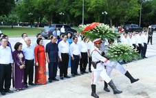 Chủ tịch Quốc hội cắt băng khánh thành Nhà tưởng niệm Chủ tịch Tôn Đức Thắng tại Tân Trào