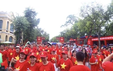 Triệu người đi bộ trên toàn quốc 'Cùng Việt Nam tiến bước'