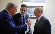 Ông Putin "bắn" tiếng Anh ở Alaska