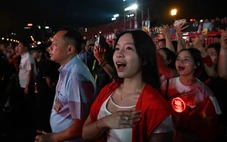 ‘Tự hào là người Việt Nam’ bùng nổ với Quốc ca, Đường tới ngày vinh quang
