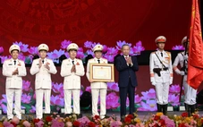 Lực lượng Công an nhân dân đón nhận Huân chương Sao vàng lần thứ 5