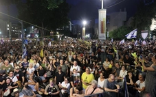 Nửa triệu người đổ kín đường phố Tel Aviv, đòi Israel chấm dứt chiến tranh Gaza