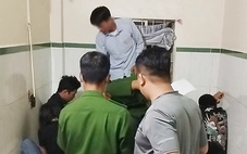 Bắt quả tang 11 nam nữ phê ma túy 'bay lắc' trong phòng trọ