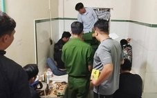 Bắt quả tang 11 nam nữ phê ma tuý ‘bay lắc’ trong phòng trọ