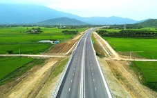 Đề nghị Khánh Hòa nỗ lực tháo gỡ khó khăn 2 dự án cao tốc