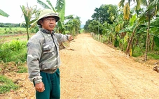 6 hộ dân hiến đất làm đường cho hàng xóm