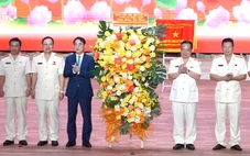 Công an tỉnh Khánh Hòa đón nhận danh hiệu Anh hùng Lực lượng vũ trang nhân dân