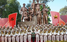 Công an TP.HCM vinh danh 80 gương điển hình tiên tiến