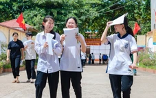 Nghệ An thưởng hơn 1,4 tỉ đồng cho 75 học sinh thi tốt nghiệp THPT điểm cao