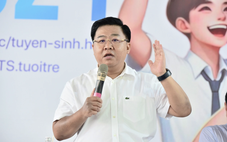 GS.TS Nguyễn Khắc Quốc Bảo giữ chức chủ tịch hội đồng Đại học Kinh tế TP.HCM