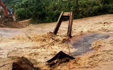 Đi qua suối lúc mưa lớn, hai mẹ con bị lũ cuốn tử vong
