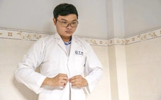 Không chỉ cứu tôi học phí năm đầu, Tuổi Trẻ còn tặng cho tôi 'người cha'