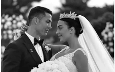 Ảnh cưới của cầu thủ Cristiano Ronaldo và hôn thê lan truyền trên mạng là giả