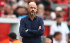 HLV Erik Ten Hag khiến Leverkusen thua trong ngày ra quân tại Bundesliga
