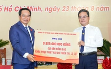 Đại biểu Đảng bộ UBND TP.HCM quyên góp gần 10 tỉ đồng ủng hộ đồng bào bị bão lũ