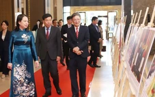 Phó chủ tịch nước Võ Thị Ánh Xuân dự kỷ niệm Quốc khánh Việt Nam tại Lào