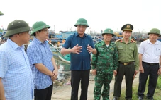 Người dân sẵn sàng đón bão, bí thư Quảng Trị yêu cầu chủ động các phương án
