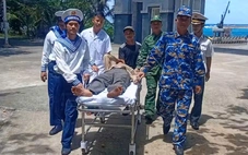 Quân y Trường Sa cấp cứu ngư dân bị đột quỵ não trên biển