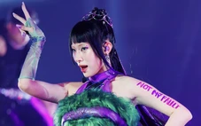 Em xinh say hi xin lỗi Mỹ Mỹ và ê kíp