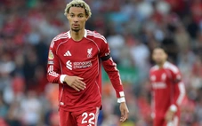 Tân binh Hugo Ekitike phá kỉ lục đã tồn tại hơn 10 năm của Liverpool